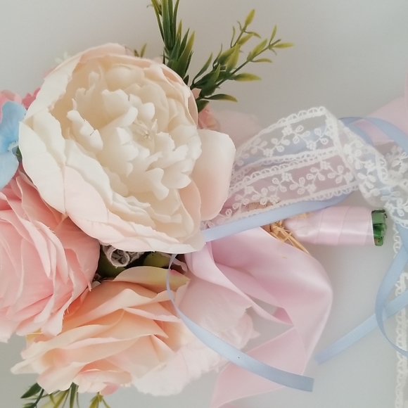 Bundle of 5 Wedding Bridal Bouquet Set - Picture 4 of 13